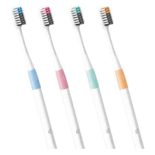 Набор зубных щеток Xiaomi Doctor B Bass Method Toothbrush 4 шт в NL International